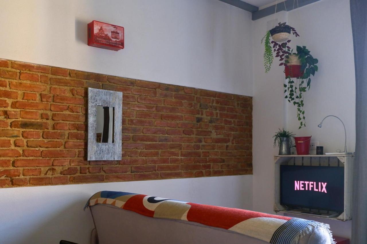 Free Parking & A/C Sant'Orsola Cozy Home Bologna Ngoại thất bức ảnh